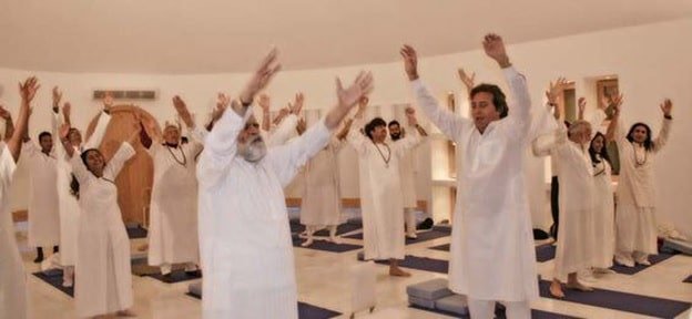 Osho-sandhya-satsang-utsav